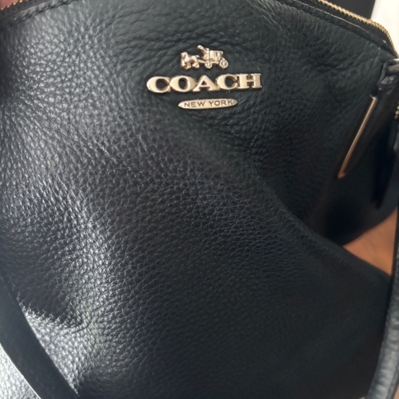 Coach leather Handbag -crossbody + shoulder - good condition - Picture 5 of 7